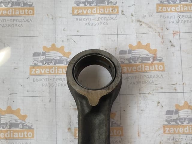 Шатун Iveco Stralis 504028545 Cursor13