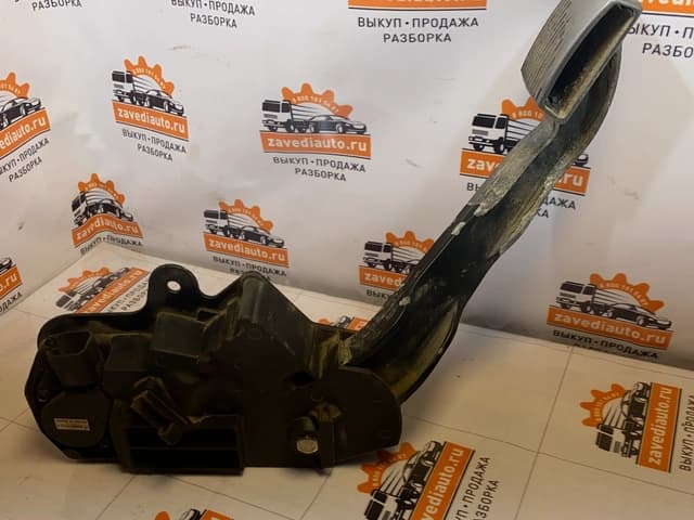 Педаль газа Renault 
