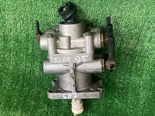 Кран главный тормозной DAF 95/85