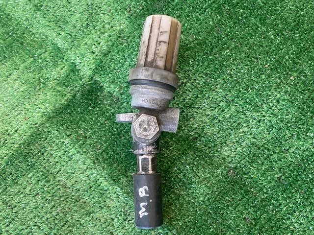 Насос подкачки Mercedes Benz Truck Axor 044001102