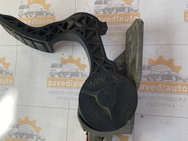 Педаль газа Volvo FH12 1-seeria (01.93-12.02) 3175130