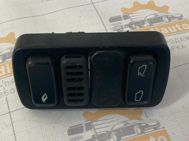 Рамкас кнопоками 9406800034 Mercedes-Benz Axor 