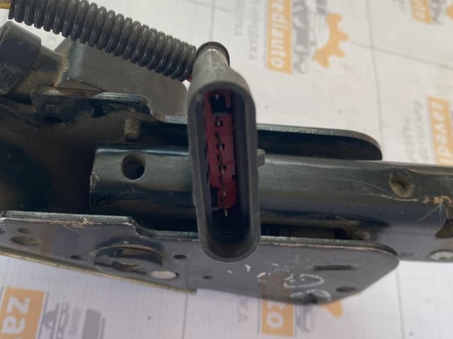 Педаль газа электронная КАМАЗ Е4 61000N0-61SD-00 Kongsberg с датчиком 6543617 