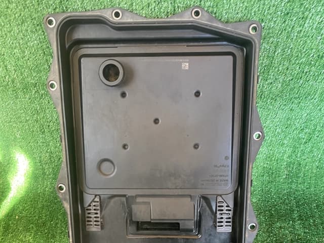 Поддон акпп 24118612901 ZF0501218048A