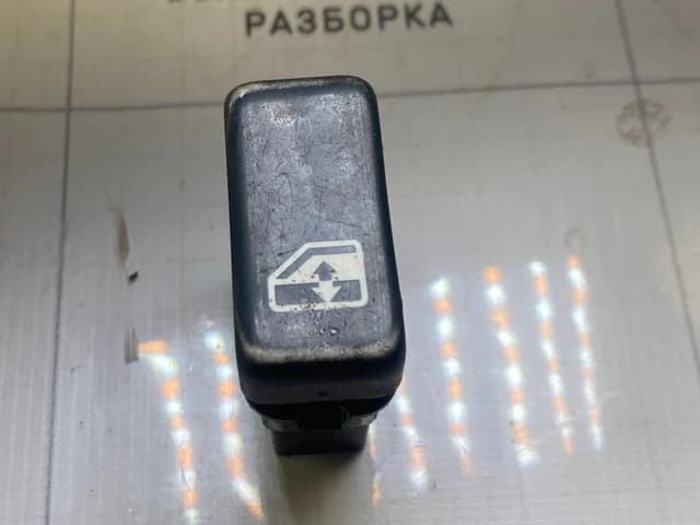 Переключатель стеклоподъемника MAN