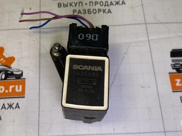 Выключатель, педаль сцепления scania